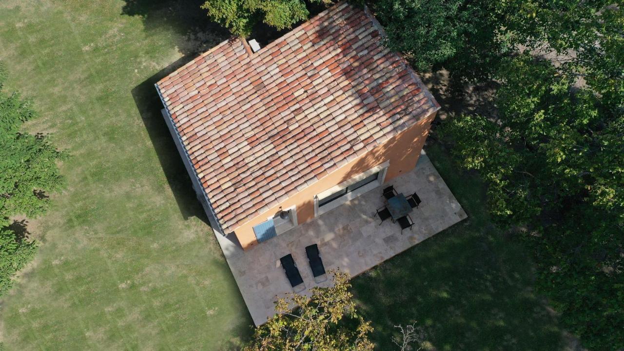 Villa L'Eau Vive Saint-Martin-de-la-Brasque Exterior foto