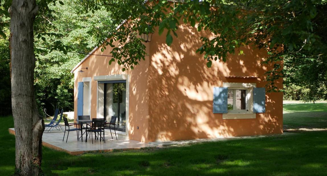 Villa L'Eau Vive Saint-Martin-de-la-Brasque Exterior foto